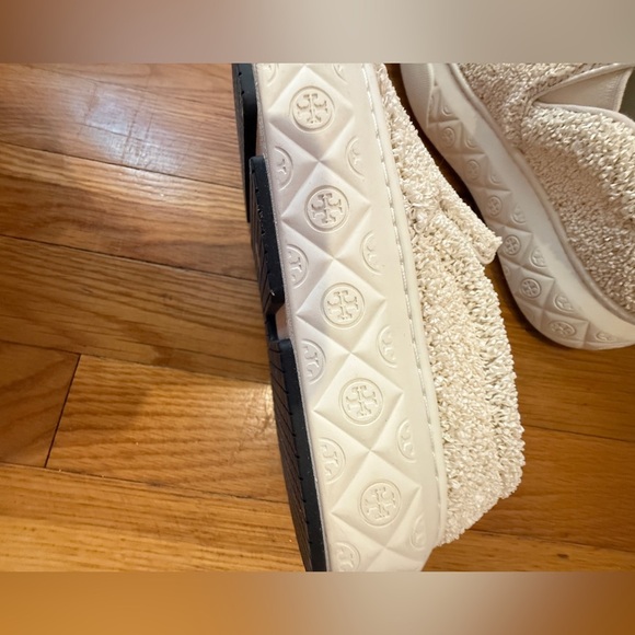 TORY BURCH LADYBUG SLIP ONS CREAM SIZE 5 NEW - Picture 5 of 11